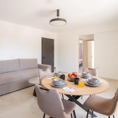 E&m Apartment